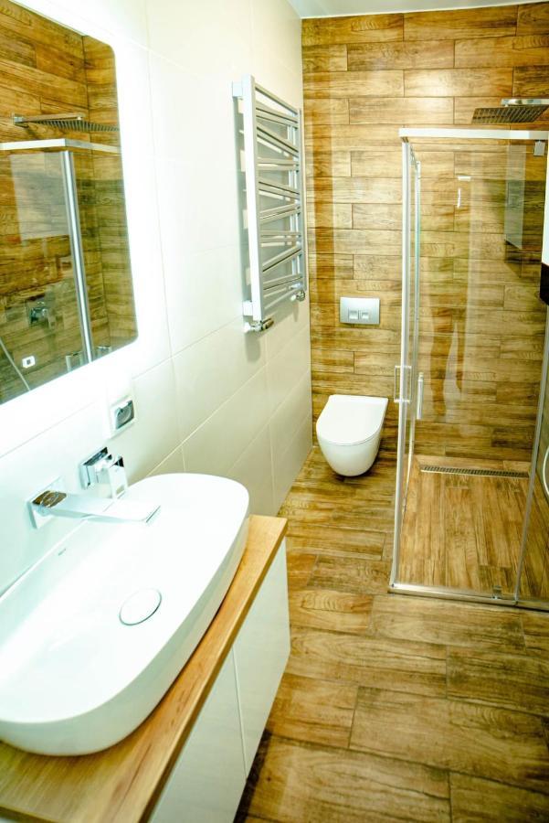 Lofty Apartamenty Namyslow I Экстерьер фото